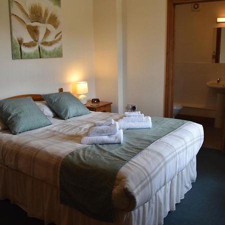 The Belted Will Inn Farlam ภายนอก รูปภาพ