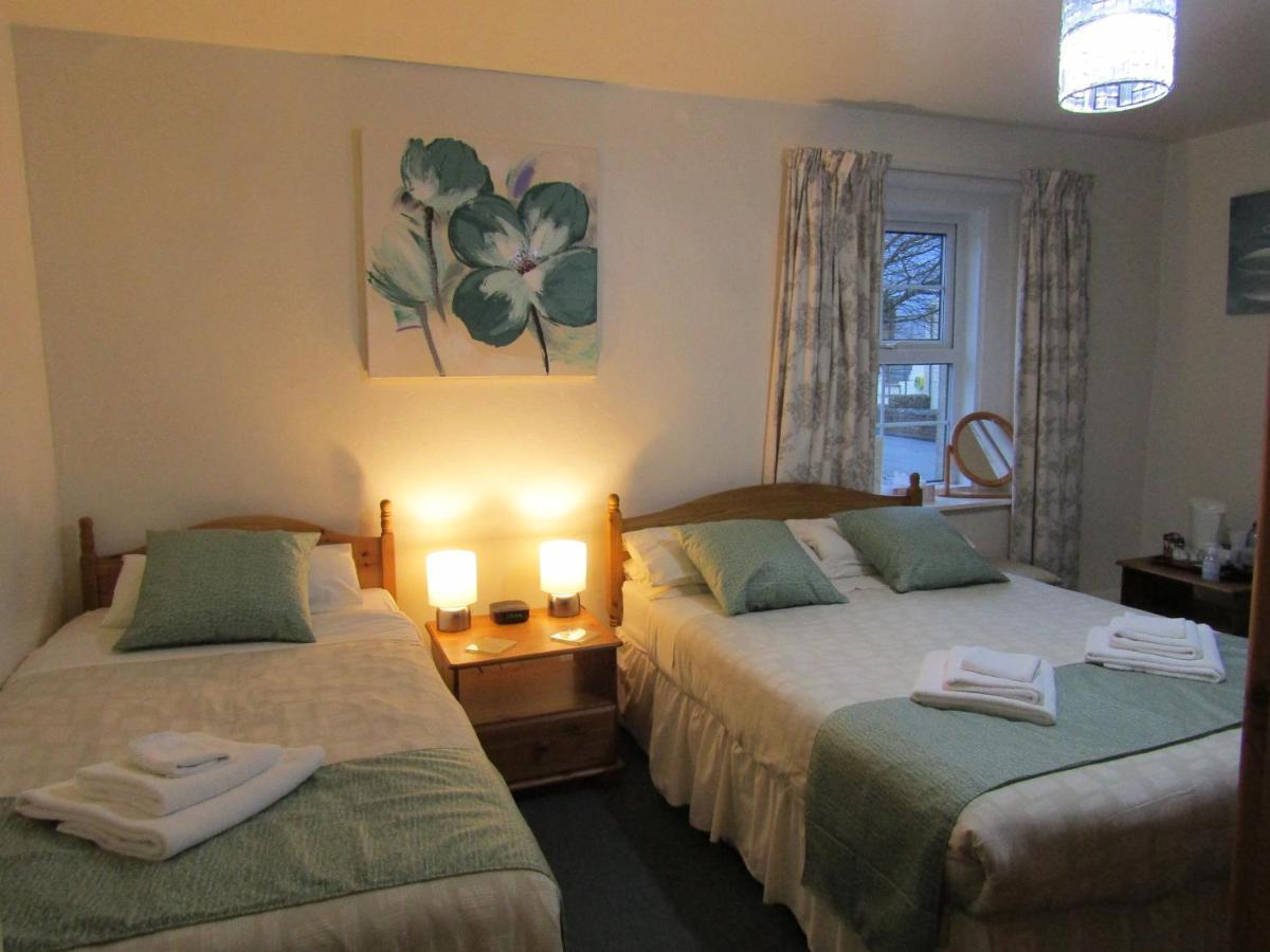 The Belted Will Inn Farlam ภายนอก รูปภาพ