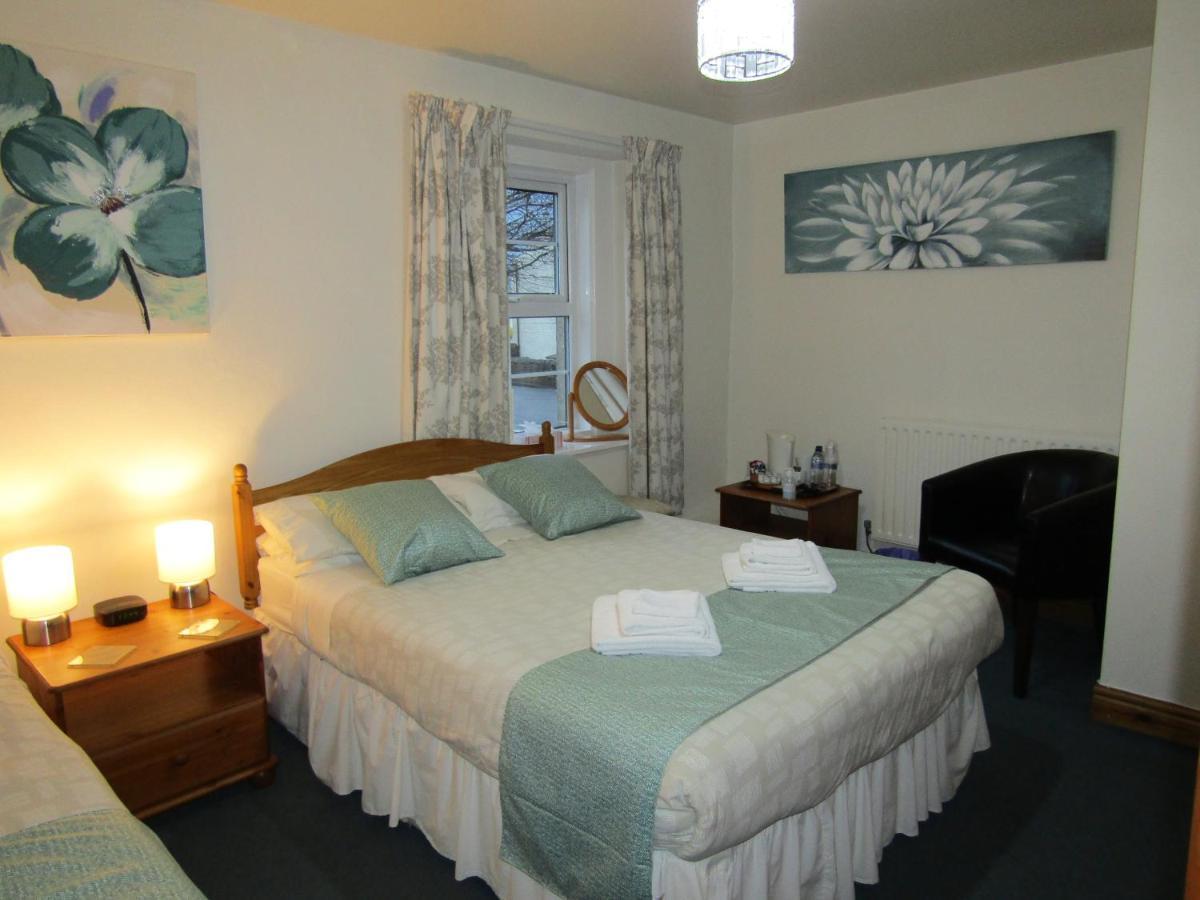 The Belted Will Inn Farlam ภายนอก รูปภาพ