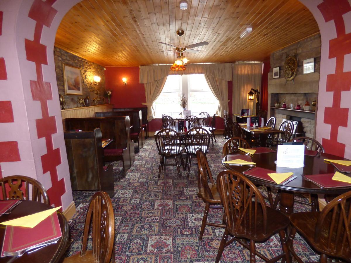 The Belted Will Inn Farlam ภายนอก รูปภาพ